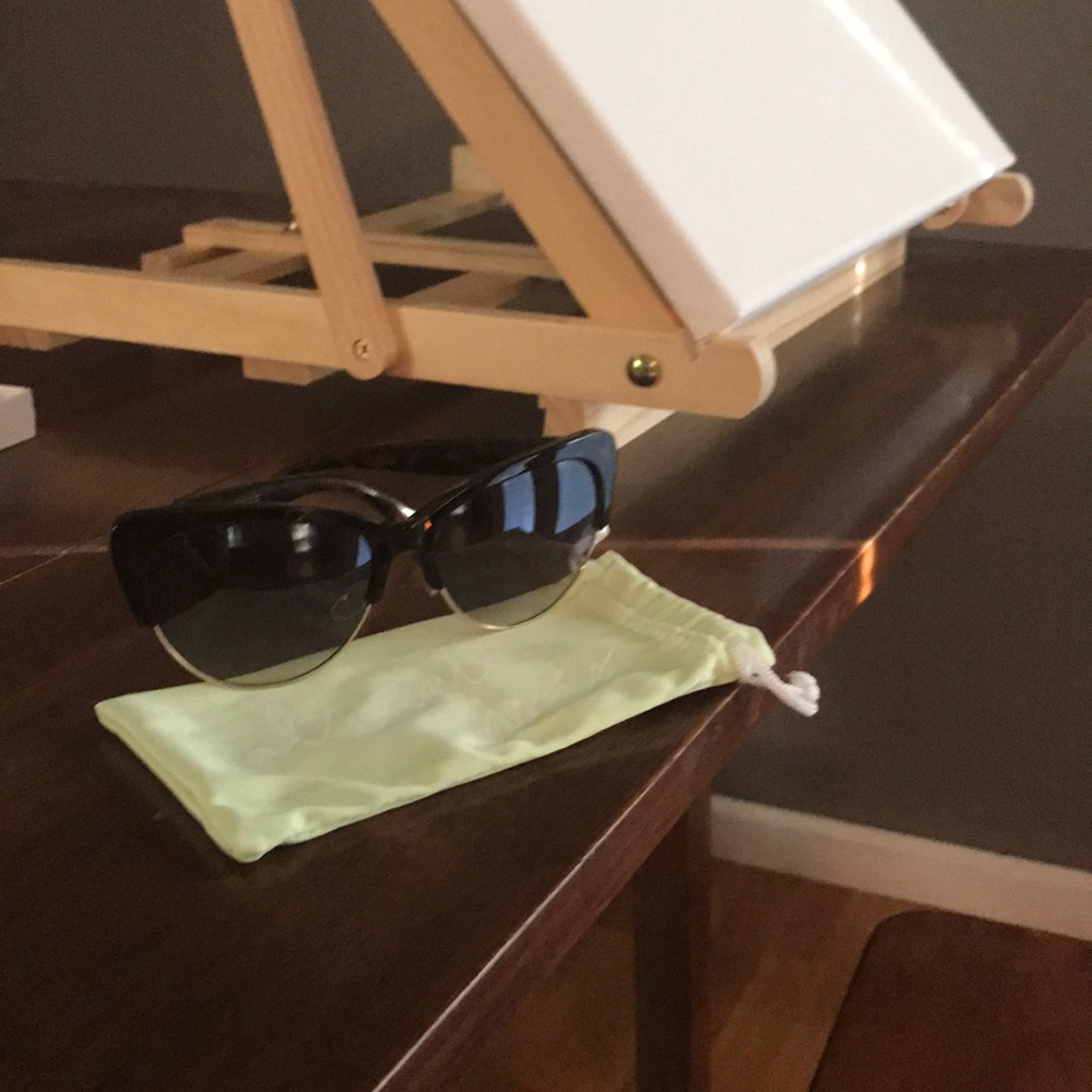 Summer & Rose cat eye sunglasses from Fabfitfun